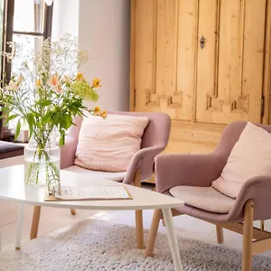 https://tomte-scandinavian-apartment.krakowhotelspoland.com